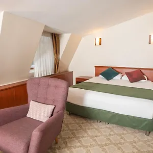 Otel Golden Siyav, İstanbul
